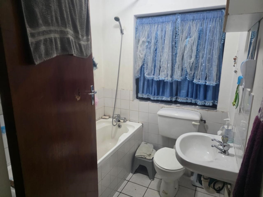 2 Bedroom Property for Sale in Worcester West Western Cape